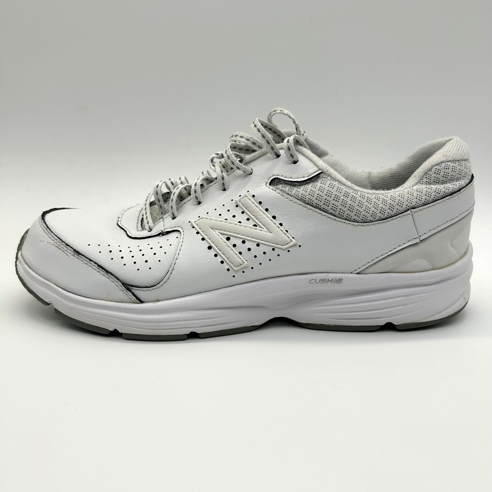 New Balance 411v2 Shoes Womens 9D White Leather Walking Sneakers WW411WT2